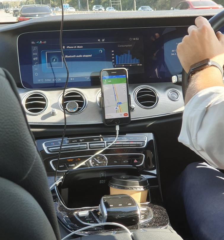 Umbrella Transfers - London Heathrow Gatwick Airport Taxi-伦敦必去景点