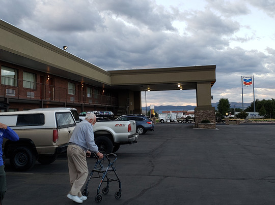 Best Western Paradise Inn主图