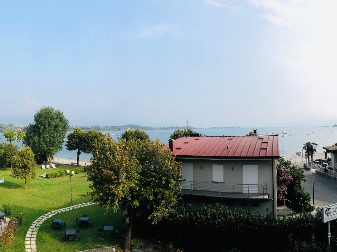 Hotel Stella Del Benaco主图