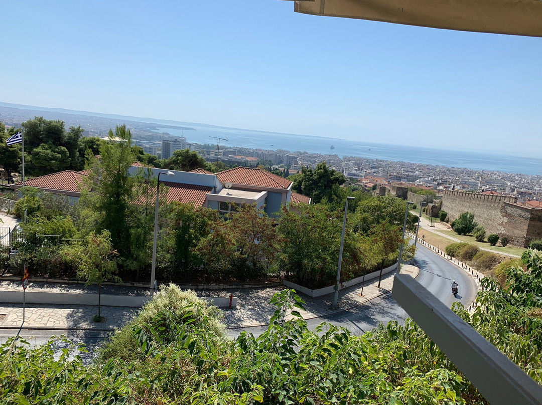 Agios Pavlos餐馆和美食-Kreonidis