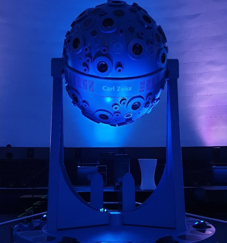Zeiss-Planetarium景点图片