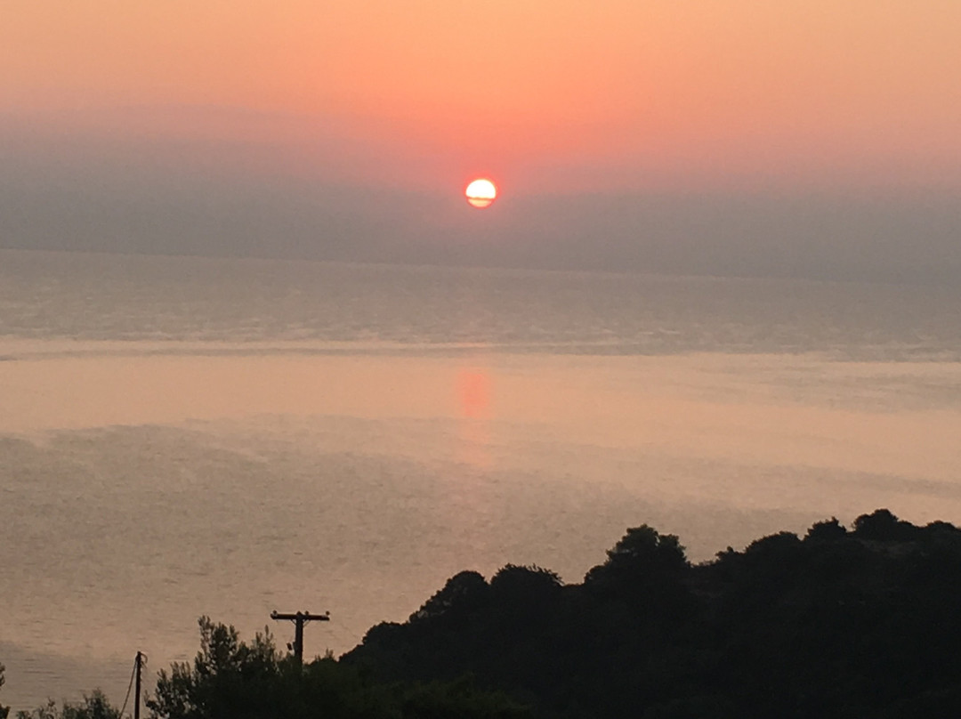 女伯爵别墅酒店主图