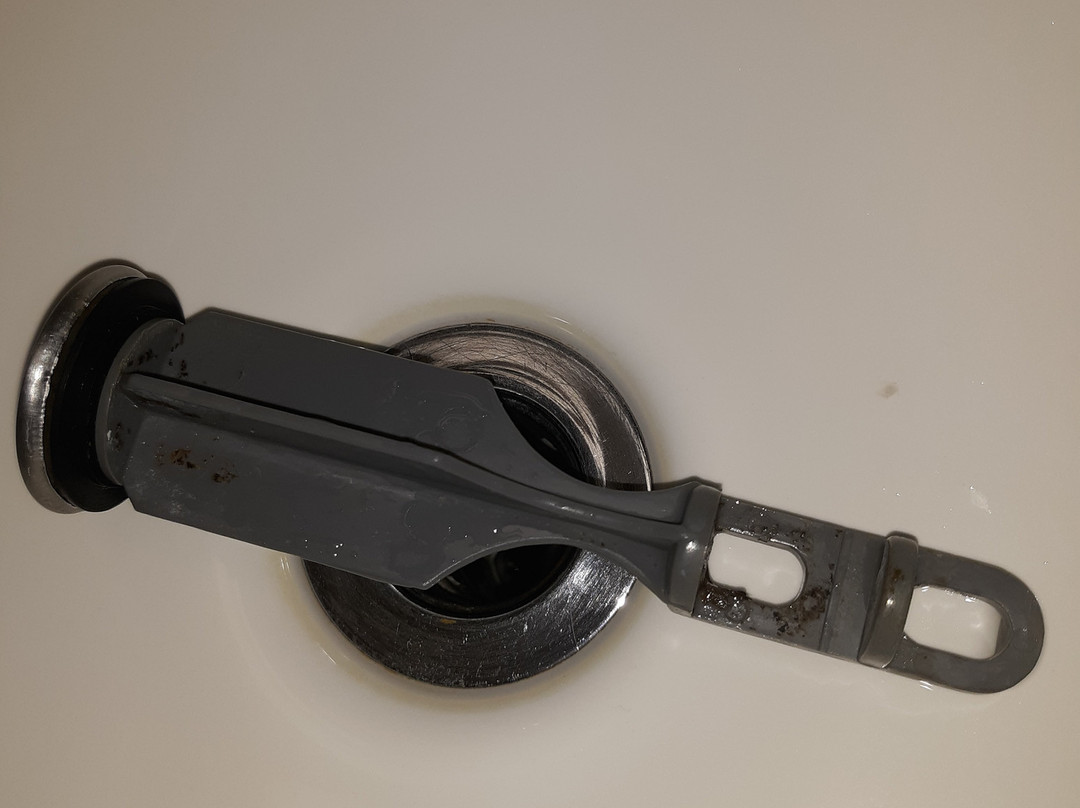 康宁速8酒店主图