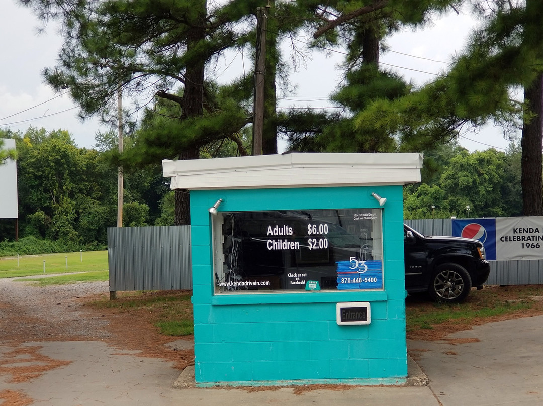 Kenda Drive-In-Marshall必去景点