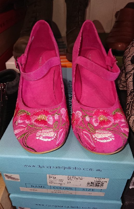 Imelda's on Maple景点图片