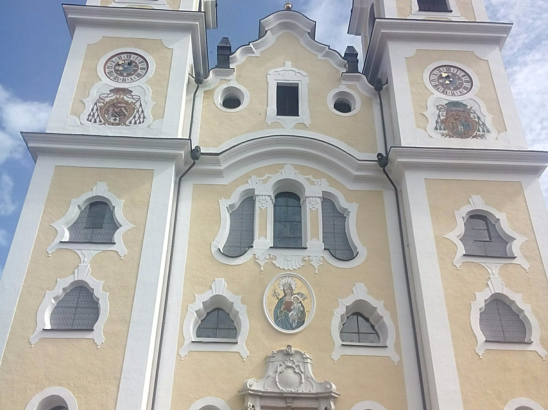 Pfarrkirche St. Jakob und St. Leonhard-Hopfgarten im Brixental必去景点