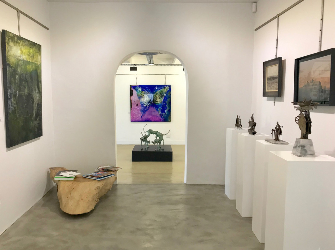 Walker Bay Modern Art Gallery-赫曼努斯必去景点