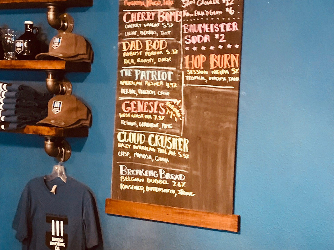 Three Bridge Brewing Company-Menominee必去景点