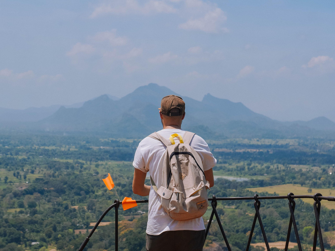 Sri Lankan Travel Care-阿努拉德普勒圣城必去景点