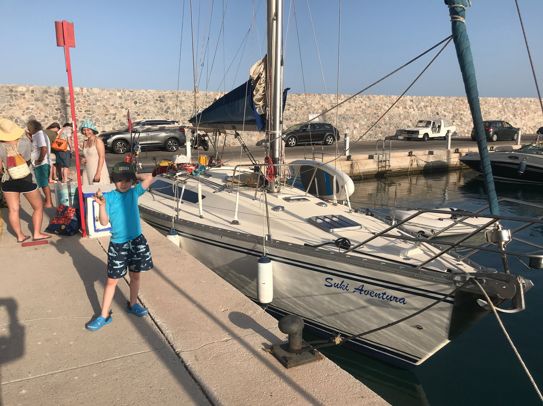Suki Sailing Yacht Charter-拉埃拉杜拉必去景点