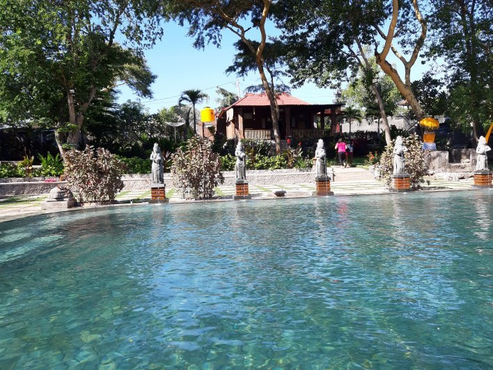 Banyuwedang Hotspring and Explore Bali barat景点图片