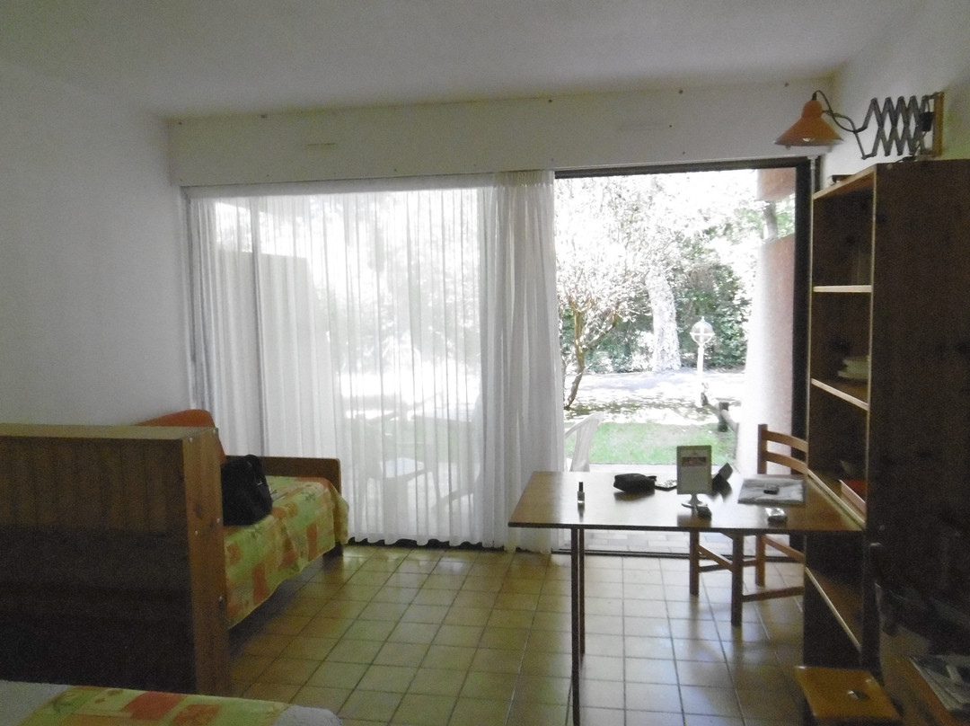 Residence Hoteliere Les Acanthes主图