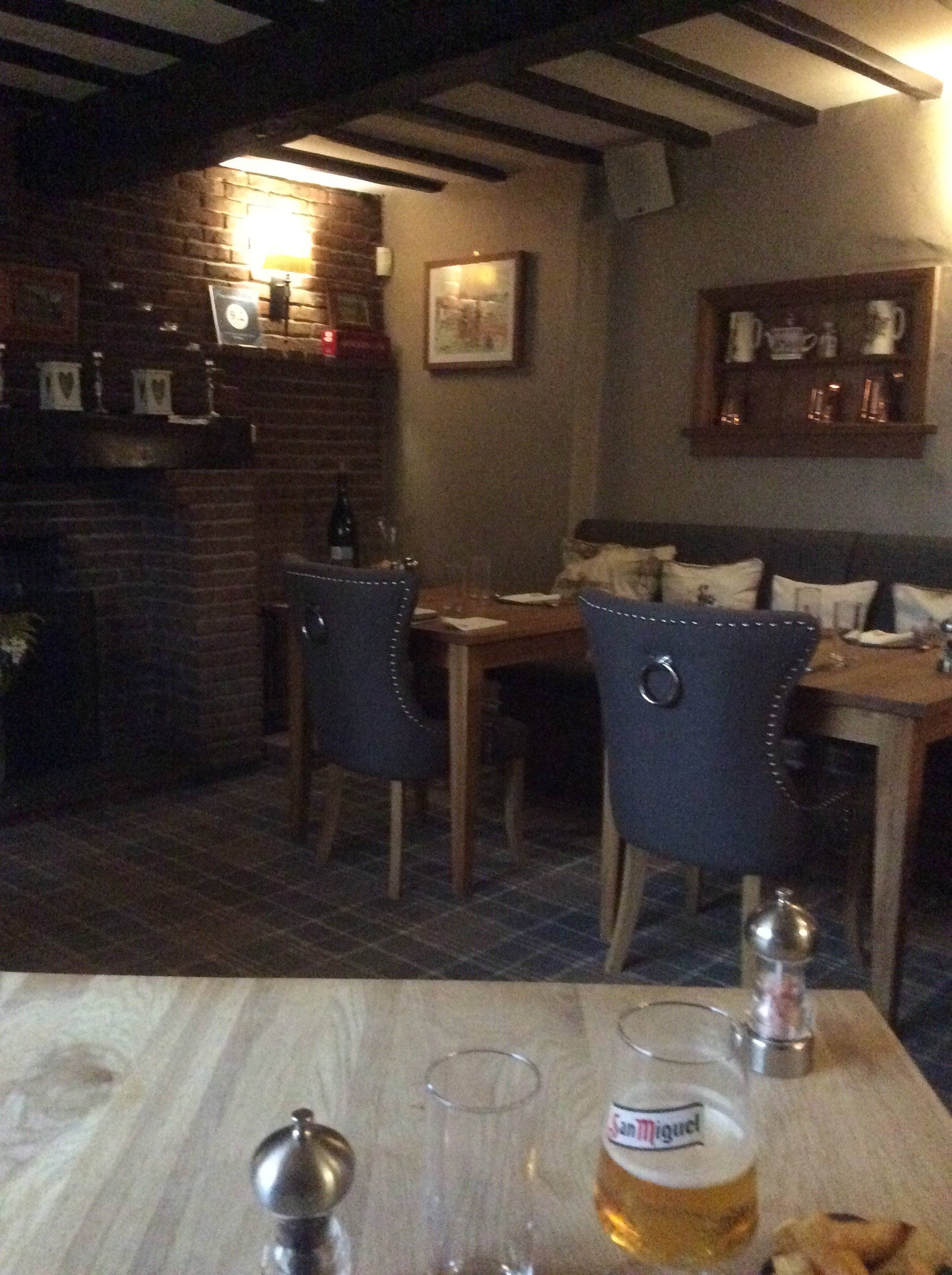 The Fairfax Arms-餐饮