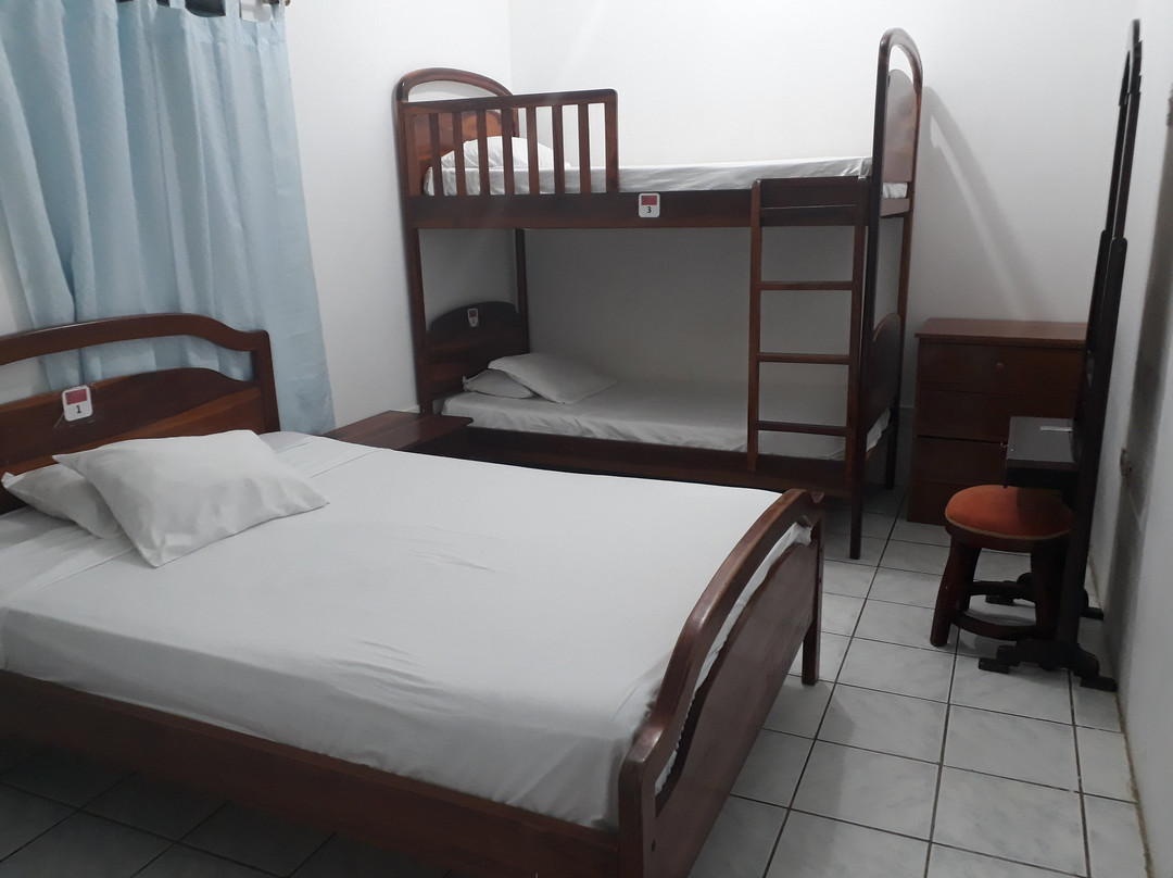 Los Islotes Beach Front Hostel主图