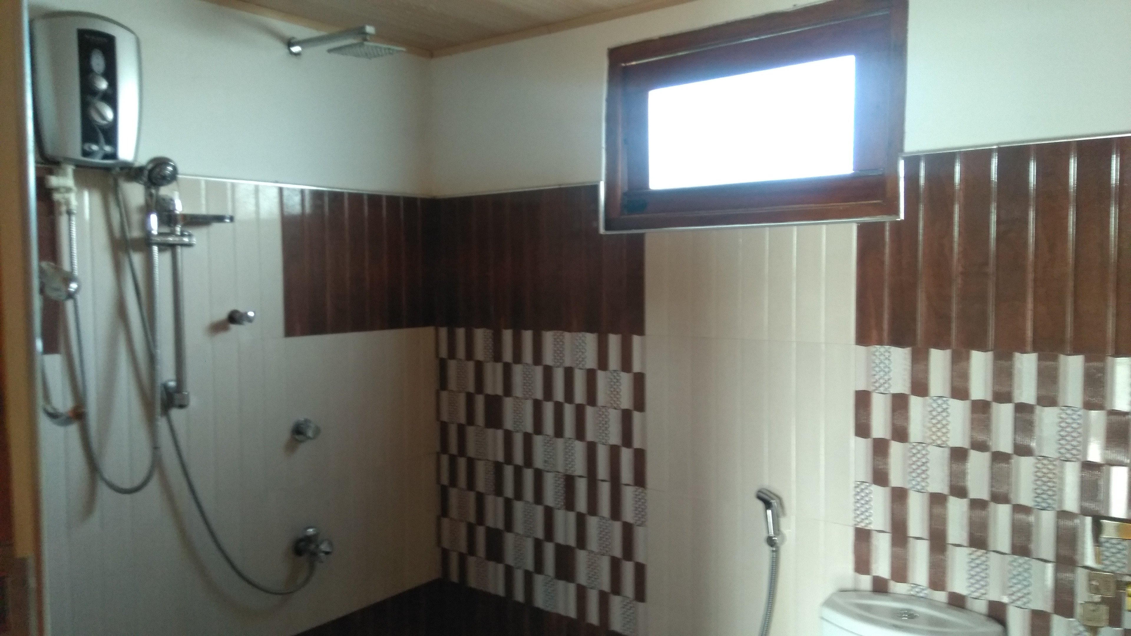 Elegant Green Beach Resort-浴室