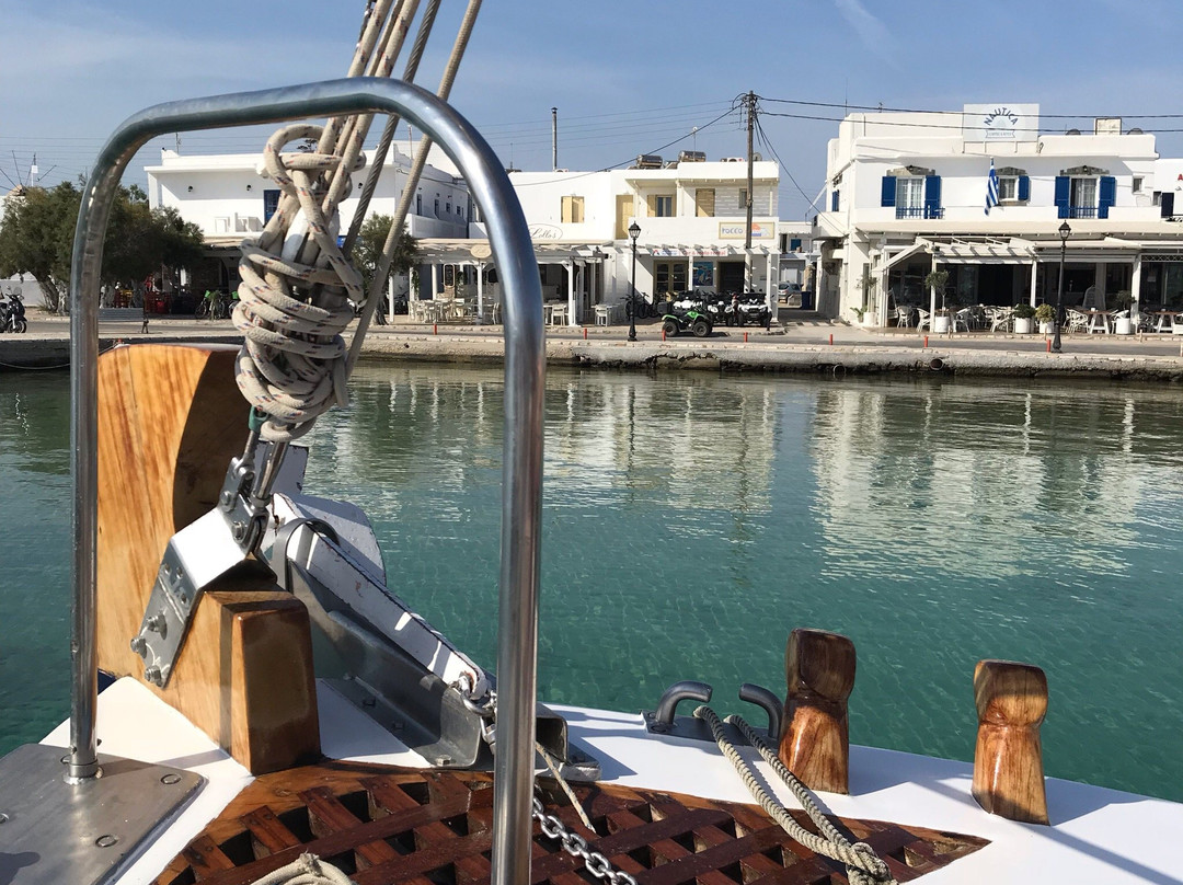 M/S Alexandros Boat Trip-Antiparos Town必去景点