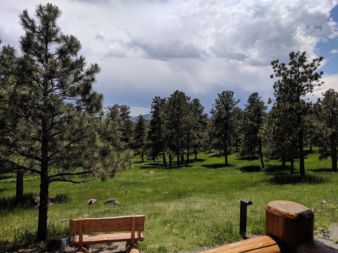 Lookout Mountain Nature Center-戈尔登必去景点