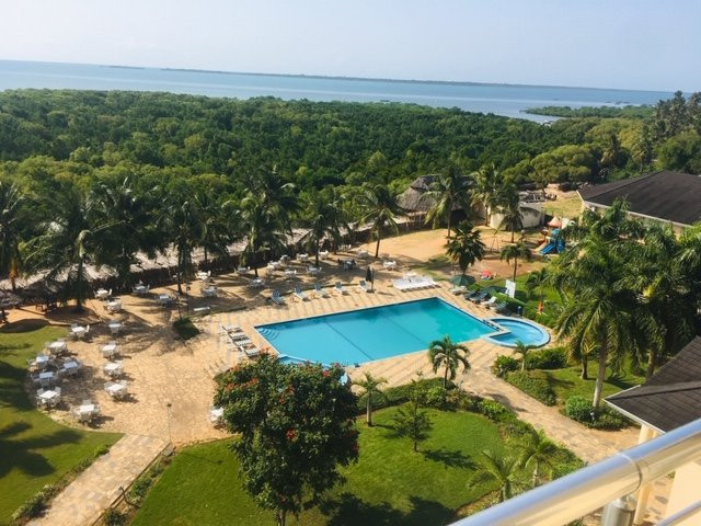 Tanga Beach Resort & Spa主图