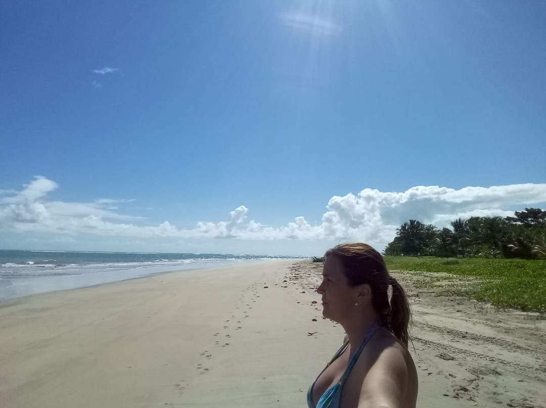 Enseadinha Beach-嘎林海斯港必去景点