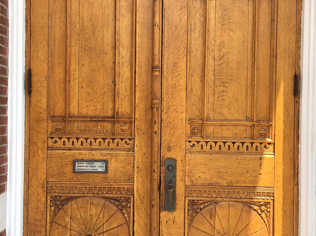 Willard Library-埃文斯维尔必去景点