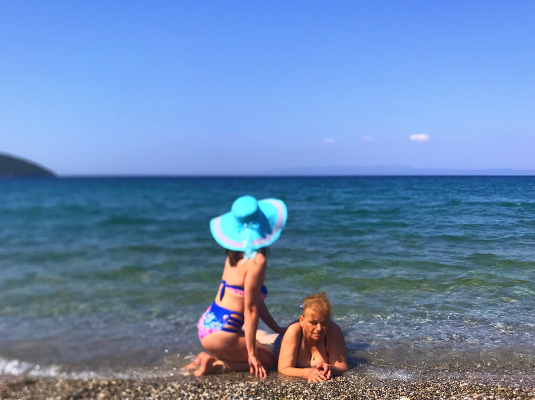 Sadova beach-Avia必去景点