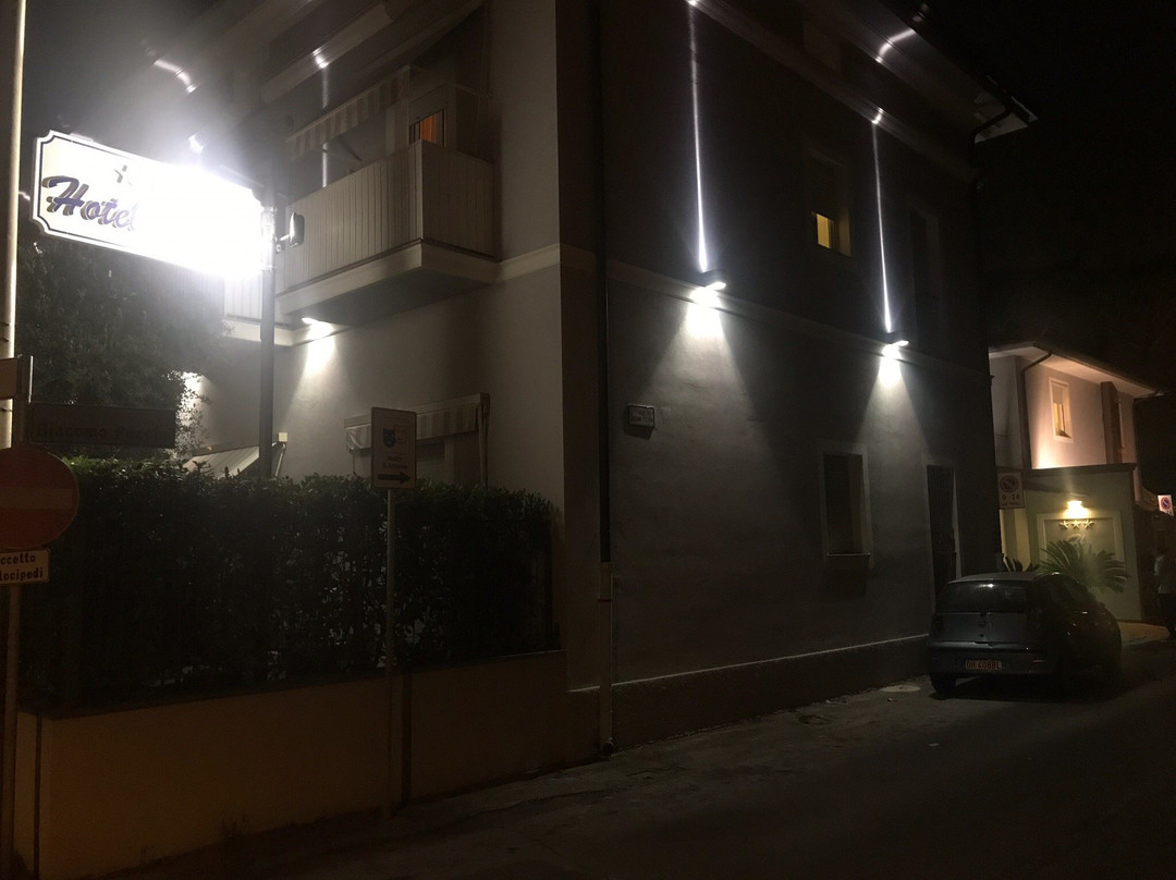Hotel Milton主图