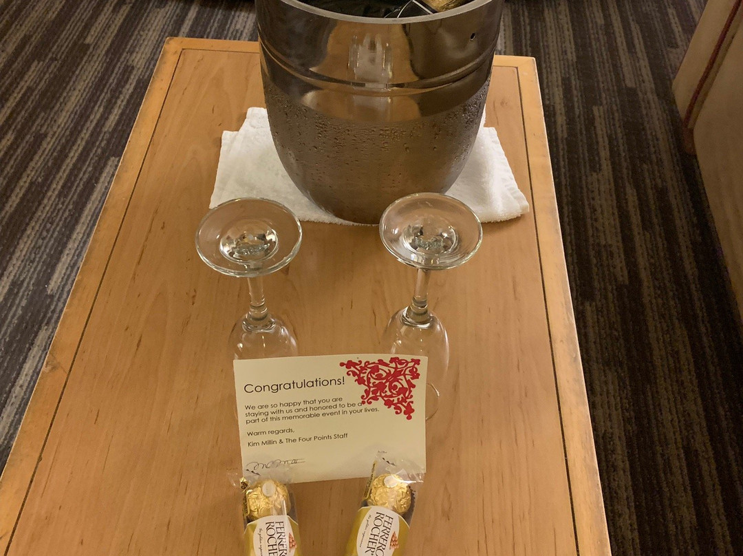 Four Points by Sheraton Melville Long Island主图