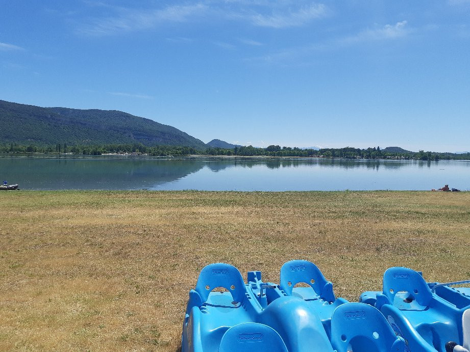 Base de Loisirs de la Vallée Bleue-Montalieu-Vercieu必去景点