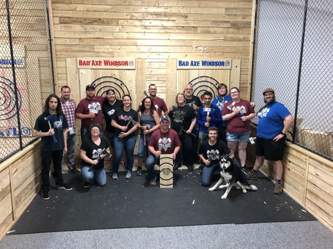 Bad Axe Throwing Windsor-温莎堡必去景点