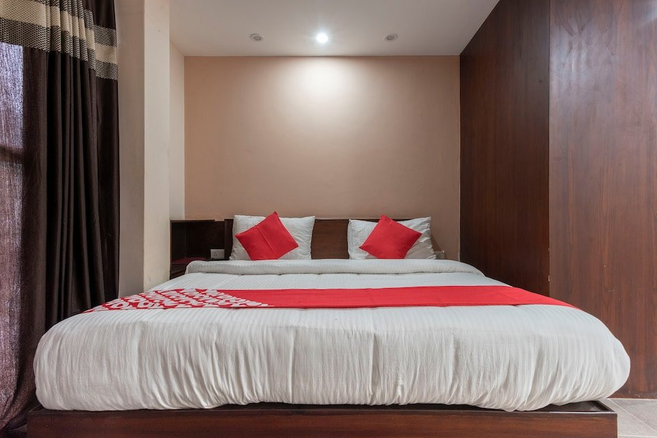 OYO 19141 Diamond Vaishali主图