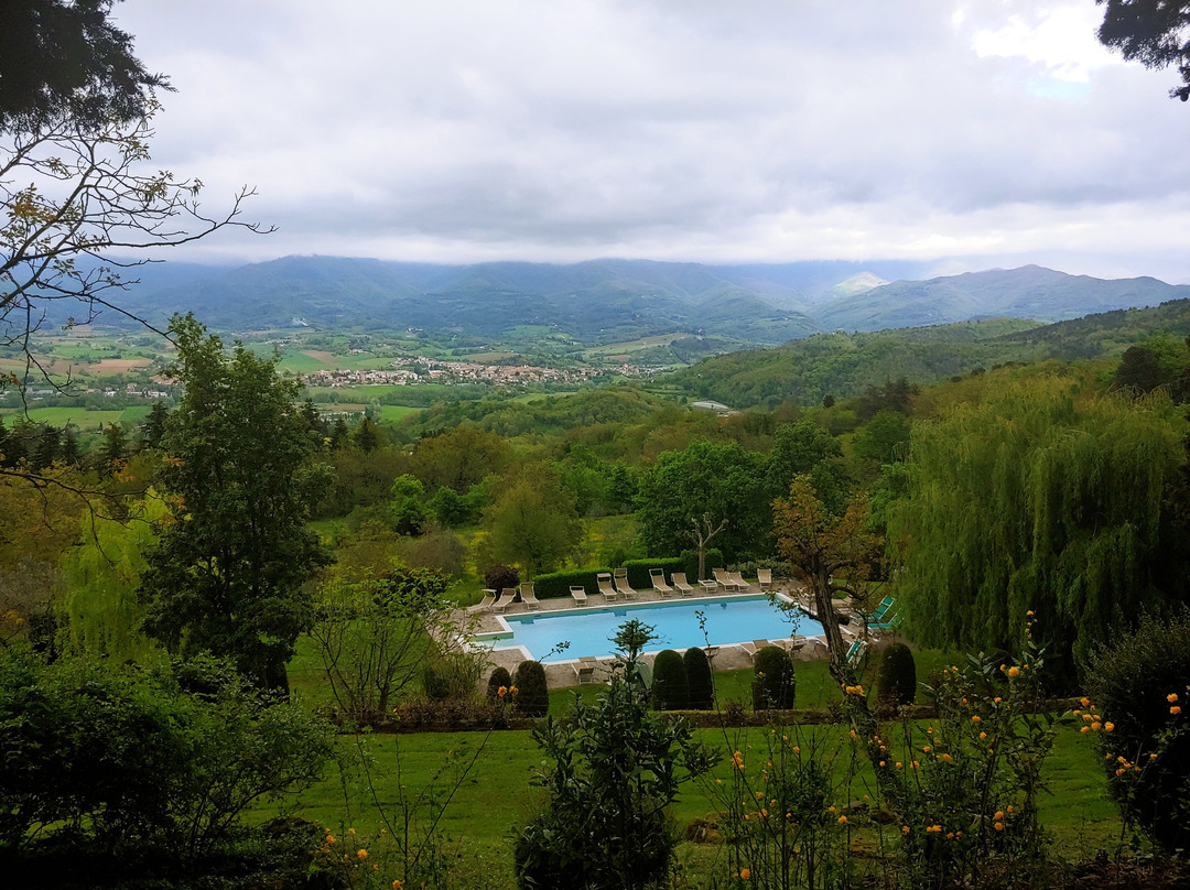 维拉坎佩斯特里橄榄油度假酒店主图