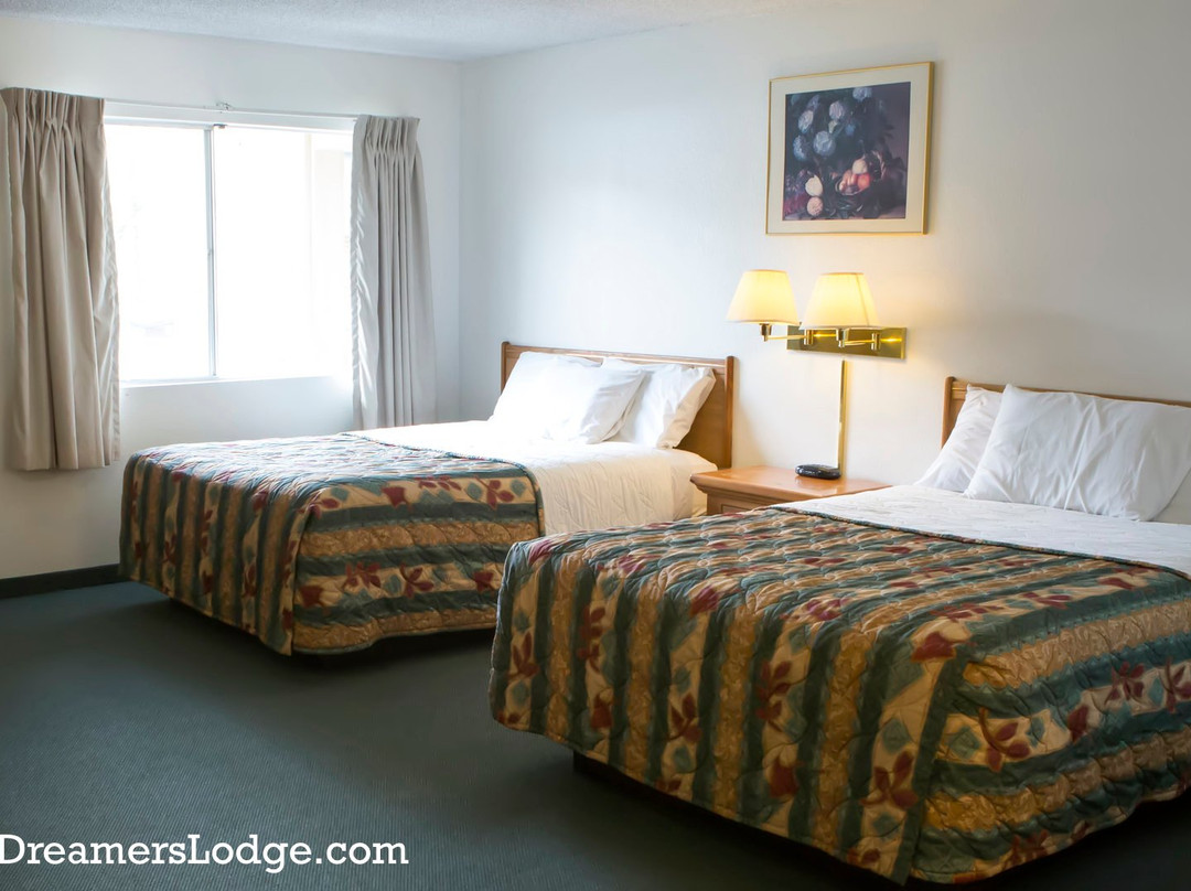 Dreamer's Lodge主图