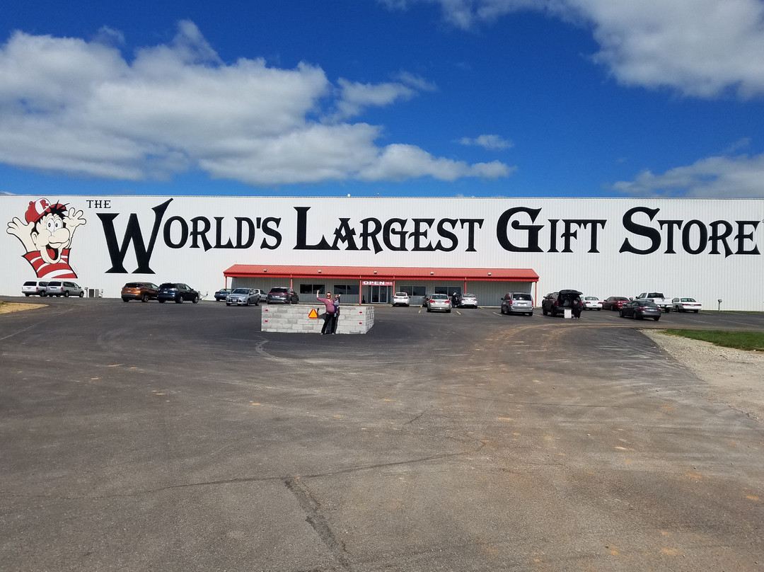 Worlds Largest Gift Store景点图片