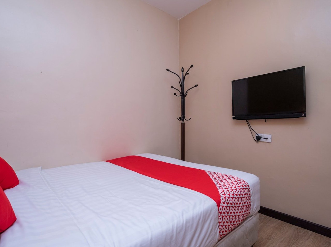 OYO 614 D'Pinetrees Hotel主图