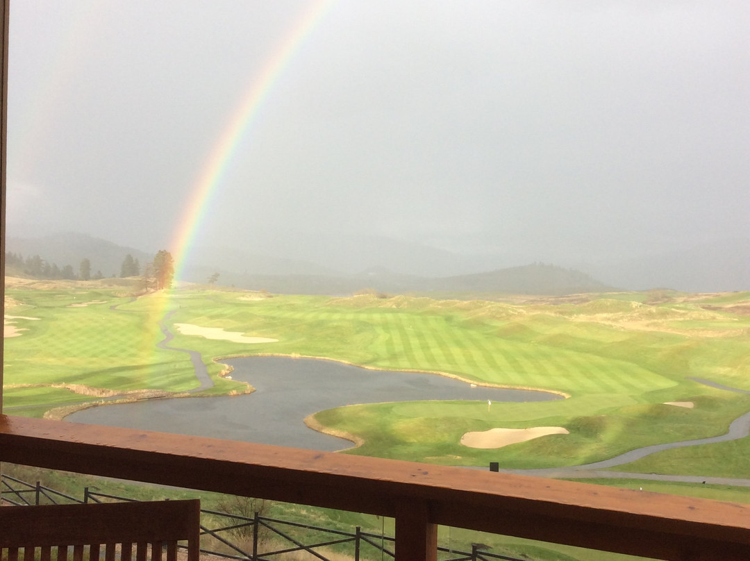 普雷戴特岭度假酒店主图