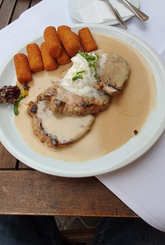 Engen餐馆和美食-Restaurant Stadtkrone Engen