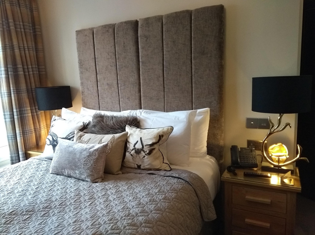 The Wheatsheaf Hotel