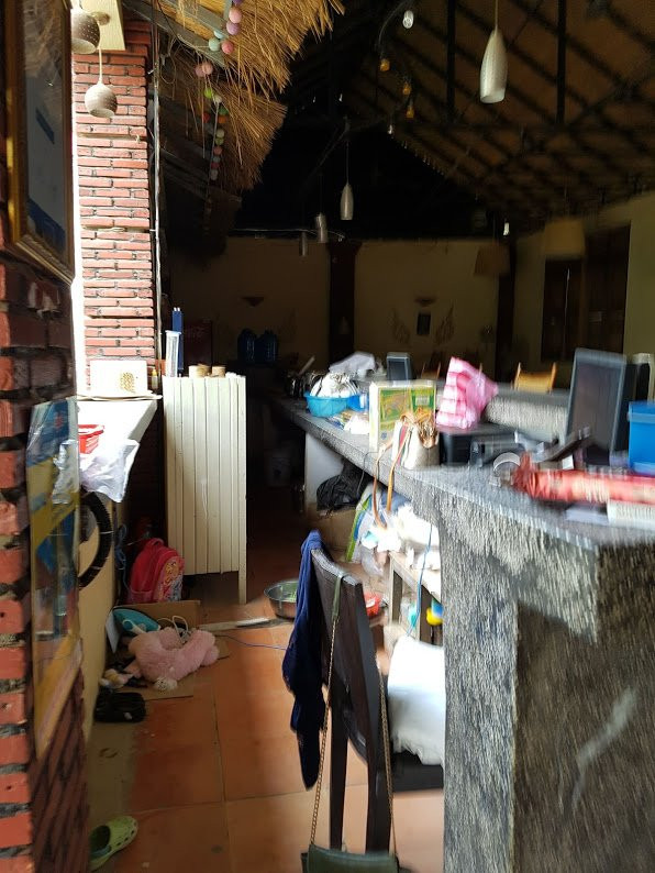 皮卡别墅酒店主图