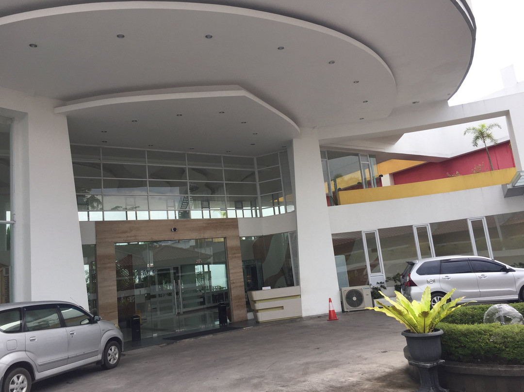 桑缇卡邦加酒店主图