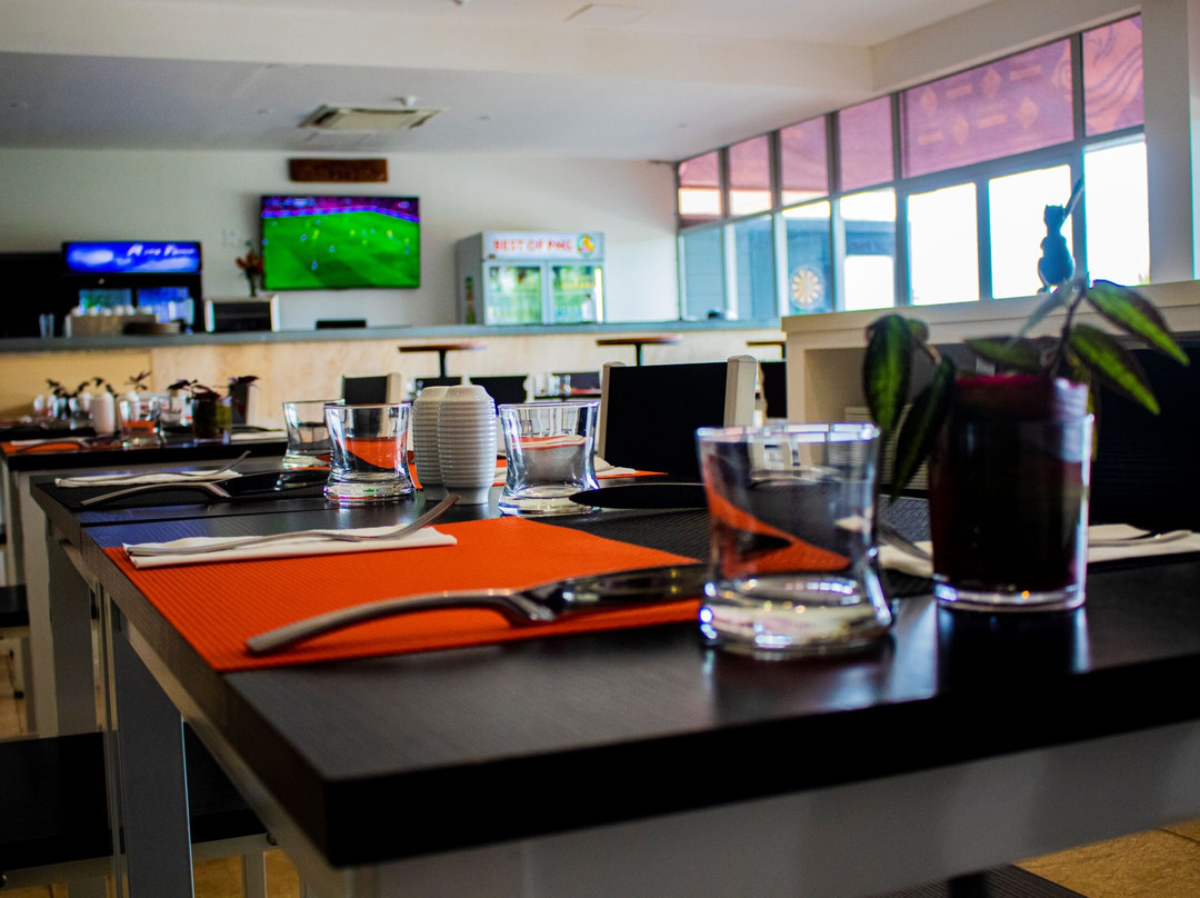 Fly Breeze Restaurant主图