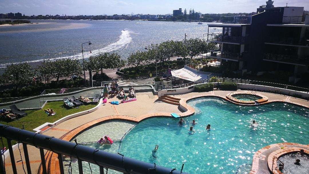 BreakFree Grand Pacific Caloundra-泳池