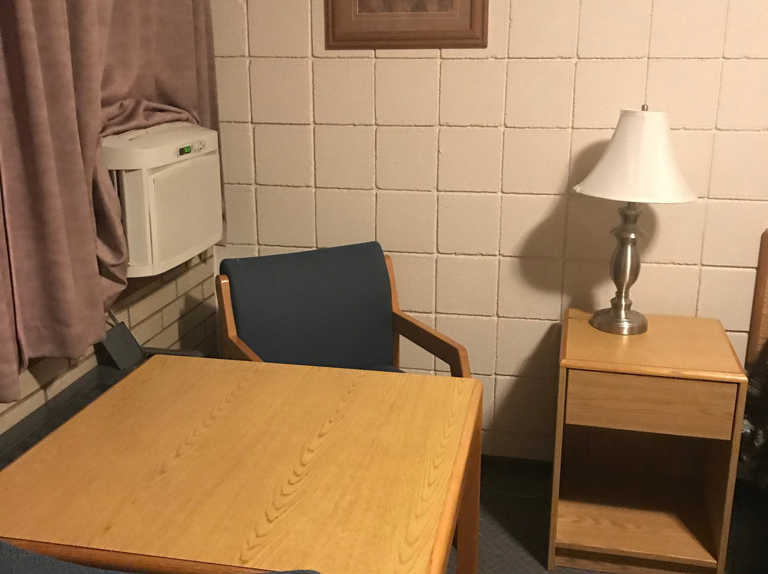 Safari Inn Motel主图