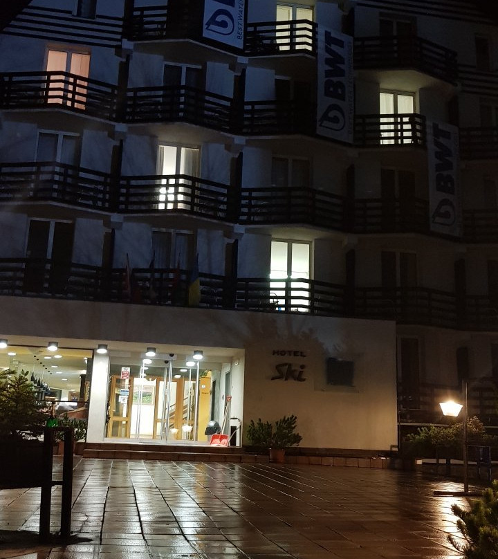 Hotel Ski主图