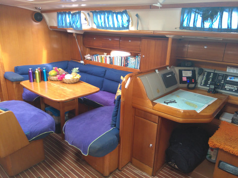 Making Waves Sailing-St. George's必去景点