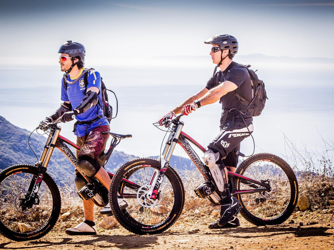 LifeRush Adventures-马里布必去景点