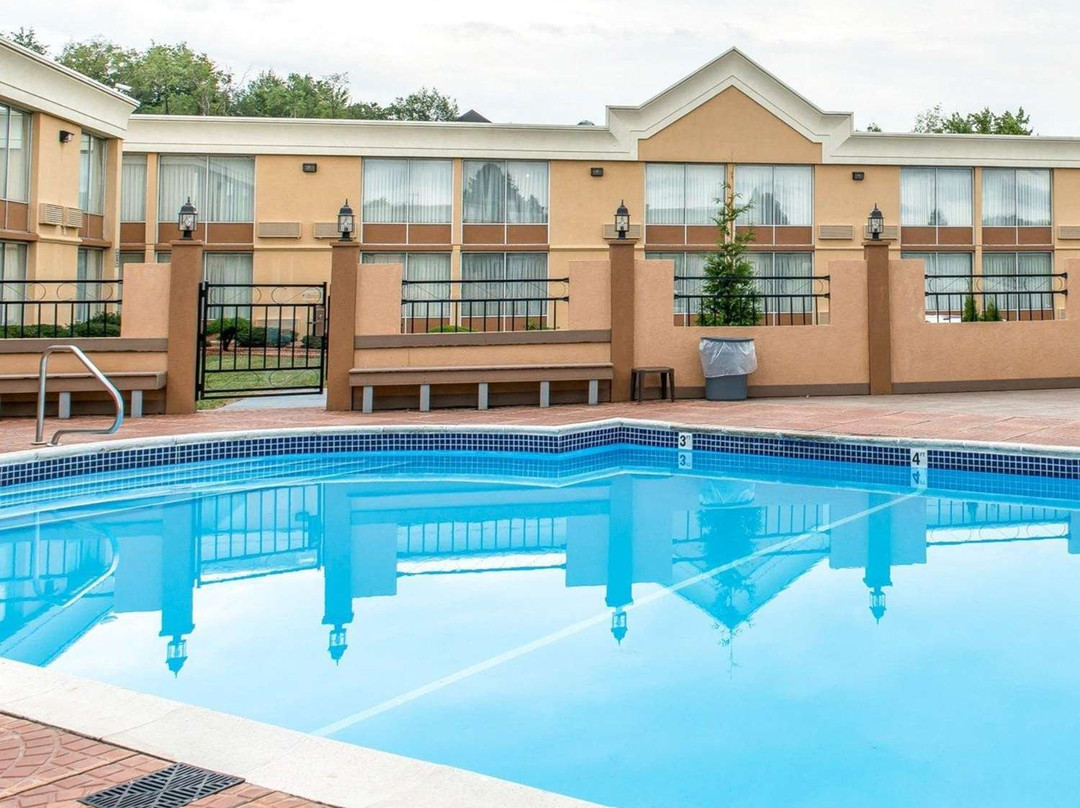 Quality Inn & Suites Indiana主图