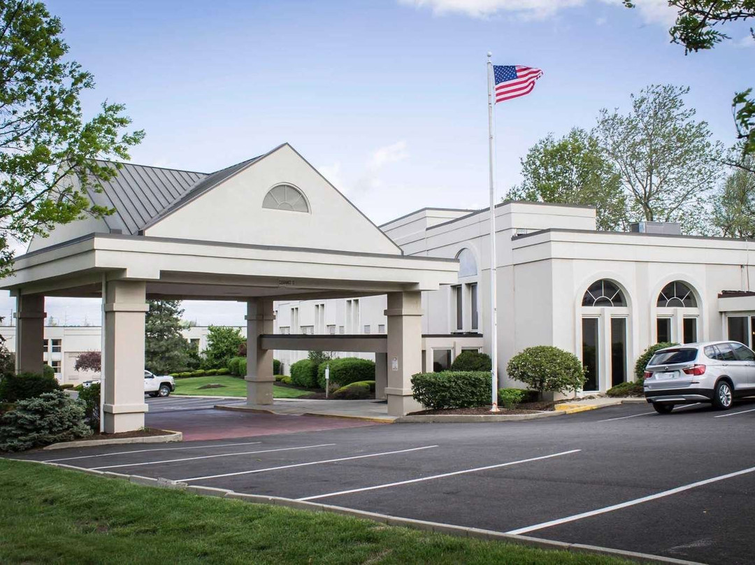 GreenRidge Hotel主图