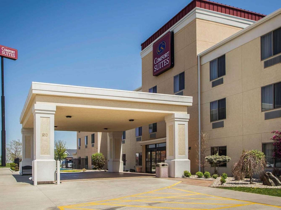 Comfort Suites Bloomington I-55 And I-74主图