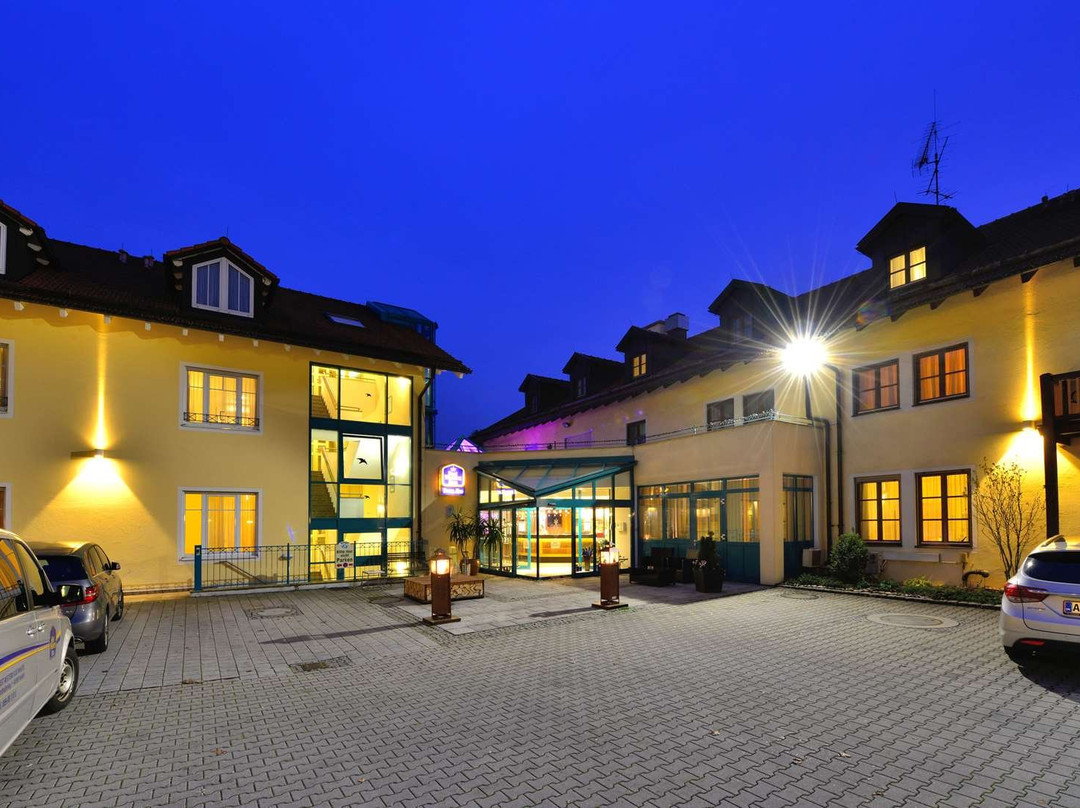 伊波贝斯特韦斯特优质酒店主图