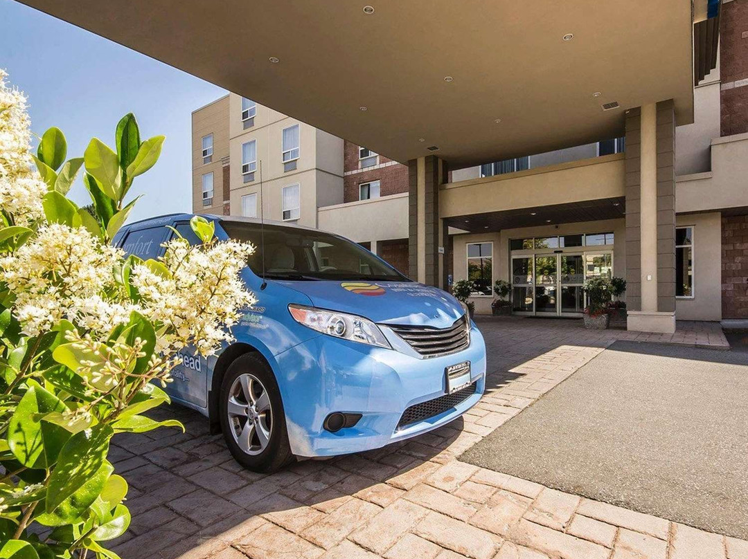 Comfort Inn & Suites Surrey主图